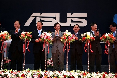ASUS Heads